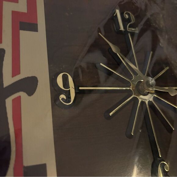 NWT Vintage Nebraska Cornhusker's Wood Plaque Clock 12”X 15” MCM Bar man‎ cave - Picture 4 of 4